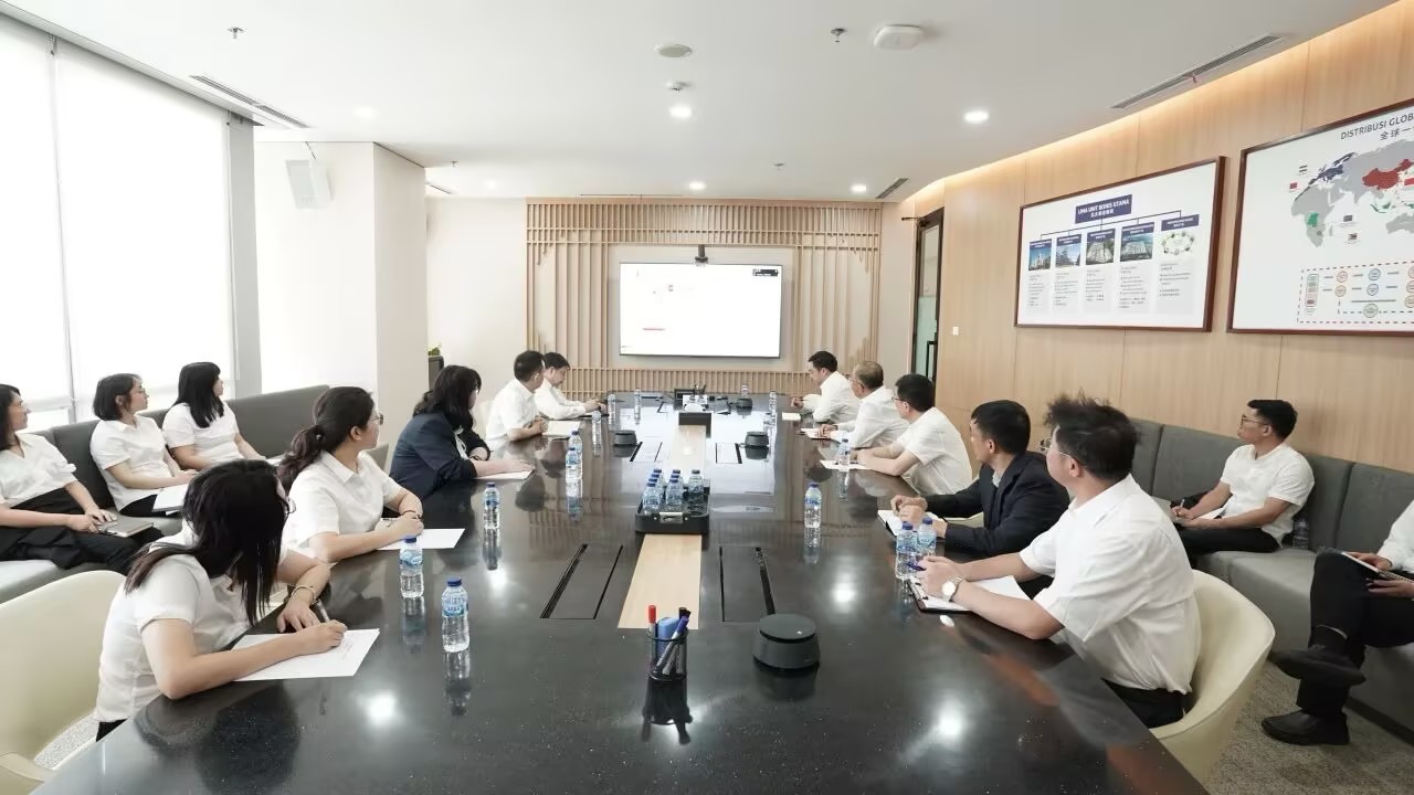 7eb9aae8-a1c7-476d-aa08-2ad90ef85071.jpg
